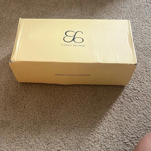 Women's Beige Block heel Mules - Picture 6 of 6